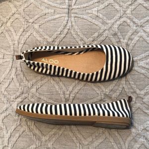 Women’s Aldo canvas slip on shoe